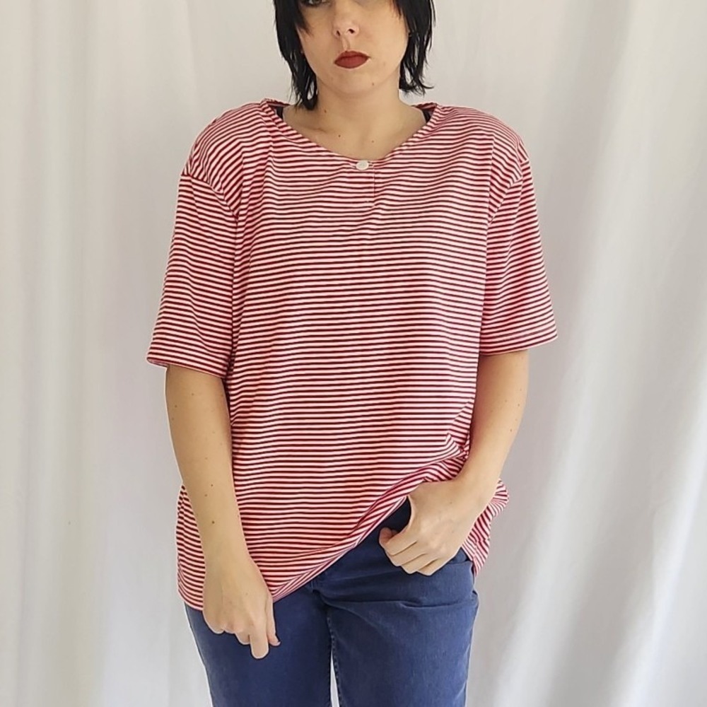 90s Red and White Striped Tee